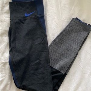 Nike leggings